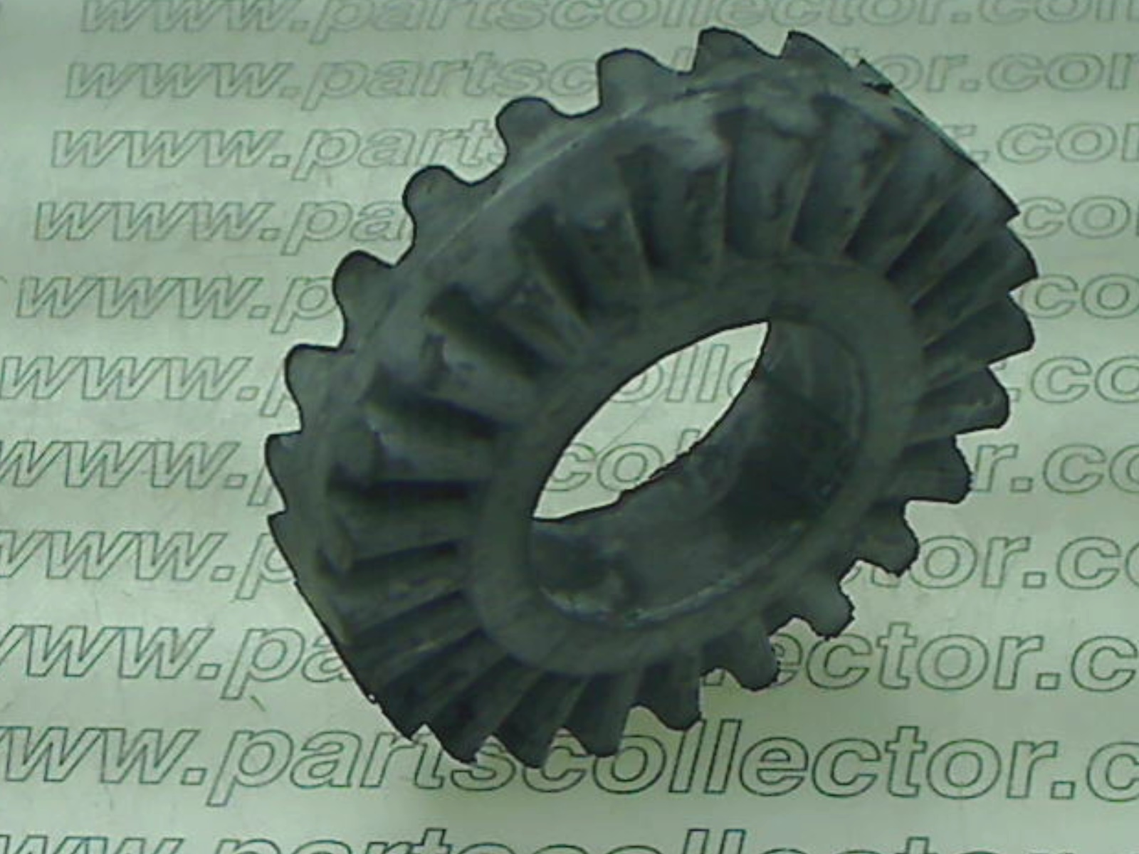 VERNIER COUPLING SIZE APPROX OUTHER DIAMETER 70 mm - 23  24 TEETH